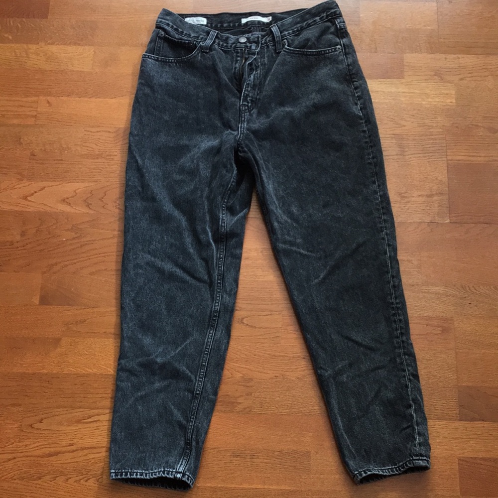 Levi’s Mom Jeans